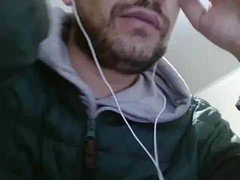 Snapshot of camiloking1720 chatting on January 2025 08:43:01 PM camiloking1720 online show from January 2025 08:43:01 PM