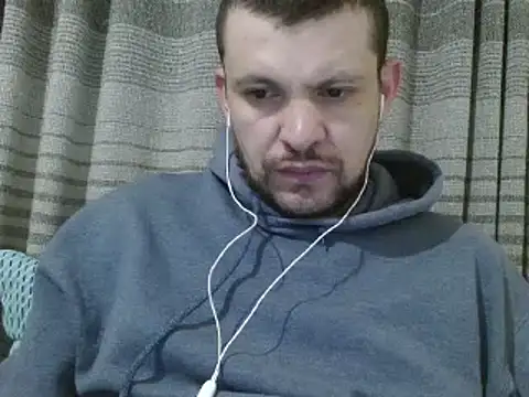 Snapshot of camiloking1720 chatting on January 2025 06:46:02 AM camiloking1720 online show from January 2025 06:46:02 AM