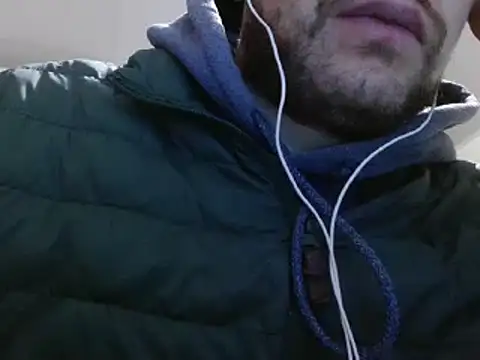 Snapshot of camiloking1720 chatting on February 2025 03:30:02 AM camiloking1720 online show from February 2025 03:30:02 AM