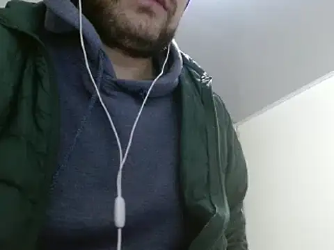 Snapshot of camiloking1720 chatting on February 2025 06:32:01 AM camiloking1720 online show from February 2025 06:32:01 AM