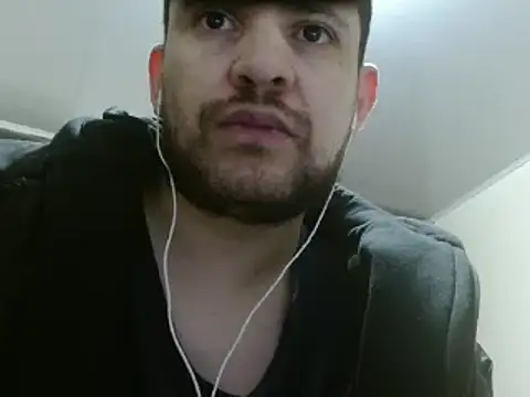 Snapshot of camiloking1720 chatting on February 2025 02:07:01 AM camiloking1720 online show from February 2025 02:07:01 AM