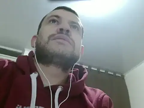 Snapshot of camiloking1720 chatting on February 2025 05:14:01 AM camiloking1720 online show from February 2025 05:14:01 AM