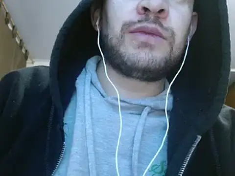 Snapshot of camiloking1720 chatting on February 2025 01:28:01 PM camiloking1720 online show from February 2025 01:28:01 PM