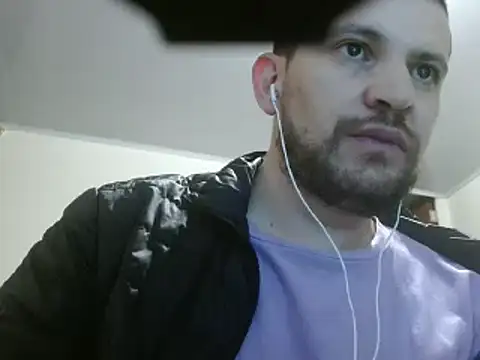 Snapshot of camiloking1720 chatting on February 2025 07:28:02 PM camiloking1720 online show from February 2025 07:28:02 PM