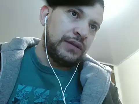 Snapshot of camiloking1720 chatting on February 2025 01:02:02 AM camiloking1720 online show from February 2025 01:02:02 AM