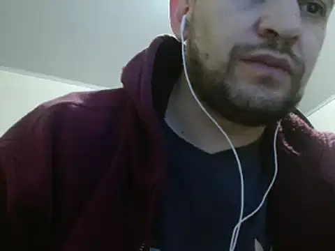 Snapshot of camiloking1720 chatting on February 2025 06:15:02 AM camiloking1720 online show from February 2025 06:15:02 AM