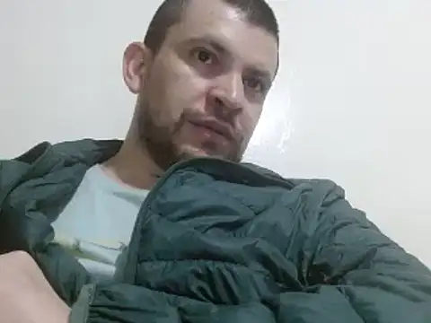 Snapshot of camiloking1720 chatting on February 2025 02:21:01 AM camiloking1720 online show from February 2025 02:21:01 AM