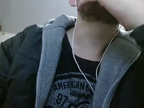 Snapshot of camiloking1720 chatting on February 2025 10:20:02 AM camiloking1720 online show from February 2025 10:20:02 AM