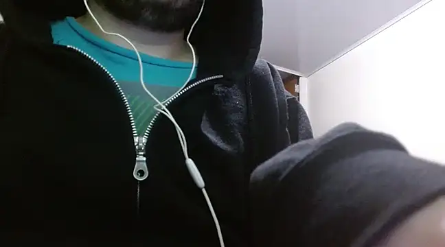 Snapshot of camiloking1720 chatting on March 2025 11:22:02 PM camiloking1720 online show from March 2025 11:22:02 PM