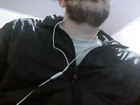 Snapshot of camiloking1720 chatting on September 2025 05:00:02 AM camiloking1720 online show from September 2025 05:00:02 AM