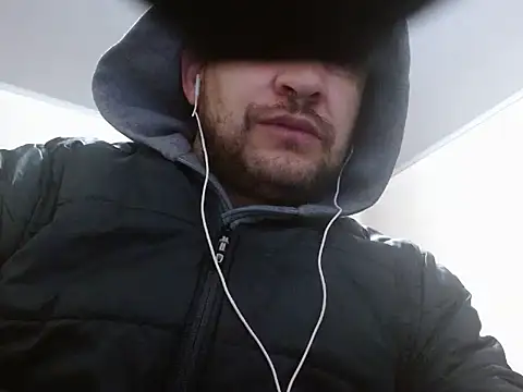 Snapshot of camiloking1720 chatting on September 2025 07:41:02 PM camiloking1720 online show from September 2025 07:41:02 PM