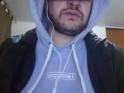 Snapshot of camiloking1720 chatting on October 2025 10:05:01 AM camiloking1720 online show from October 2025 10:05:01 AM