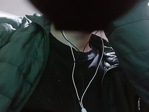 Snapshot of camiloking1720 chatting on November 2025 07:31:02 AM camiloking1720 online show from November 2025 07:31:02 AM