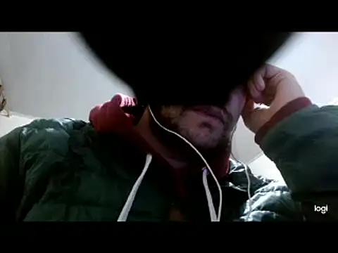 Snapshot of camiloking1720 chatting on November 2025 10:50:02 AM camiloking1720 online show from November 2025 10:50:02 AM