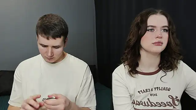 Snapshot of Pinku_kitsune chatting on February 2025 02:40:02 AM Pinku kitsune online show from February 2025 02:40:02 AM