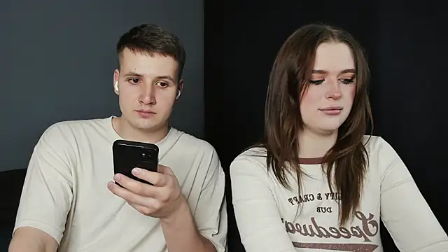 Snapshot of Pinku_kitsune chatting on March 2025 10:42:01 PM Pinku kitsune online show from March 2025 10:42:01 PM