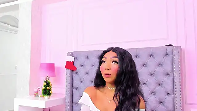 HaileeRoberts online show from November 2025 12:28:02 PM