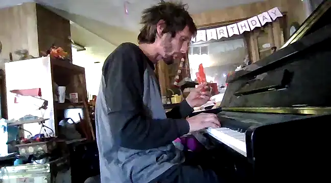 Snapshot of luke_thighwalker2469 chatting on January 2025 05:51:01 PM luke thighwalker2469 online show from January 2025 05:51:01 PM