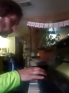 Snapshot of luke_thighwalker2469 chatting on February 2025 06:23:02 PM luke thighwalker2469 online show from February 2025 06:23:02 PM