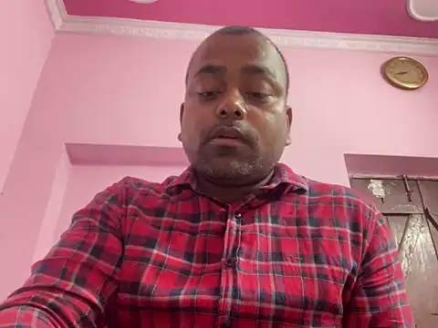 princeraj42 online show from March 2025 01:04:02 PM