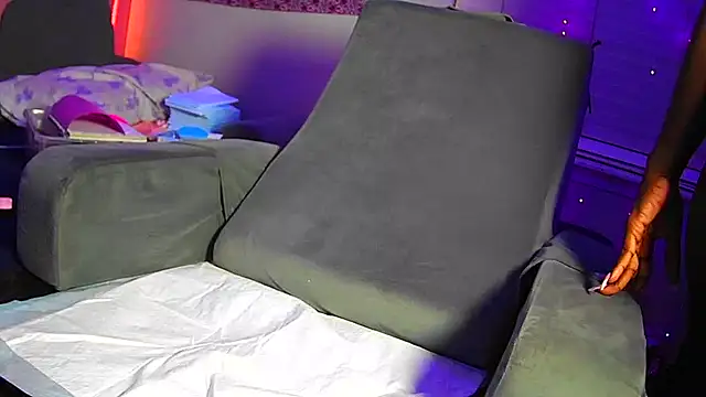 Snapshot of Tatithegoddess chatting on November 2025 03:06:01 AM Tatithegoddess online show from November 2025 03:06:01 AM