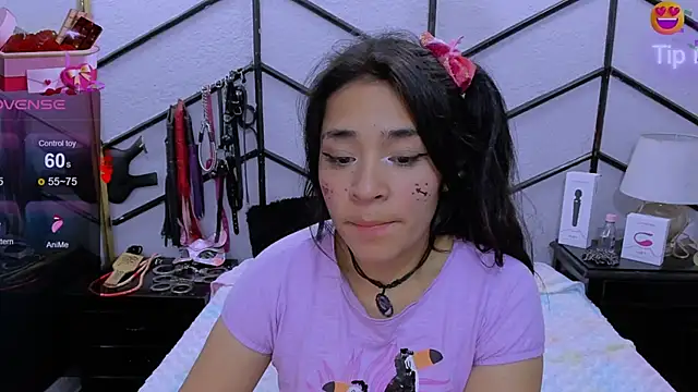 AlanaLuck online show from February 2025 10:09:01 PM