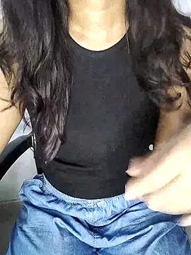 Ms Neera online show from February 2025 10:18:01 AM