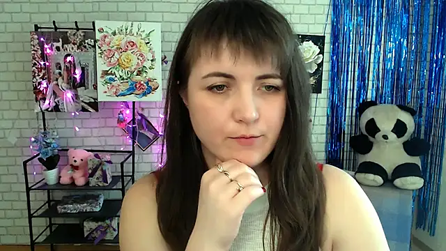 Darina M  online show from March 2025 12:12:01 PM