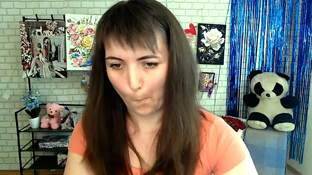 Darina M  online show from March 2025 12:17:01 PM