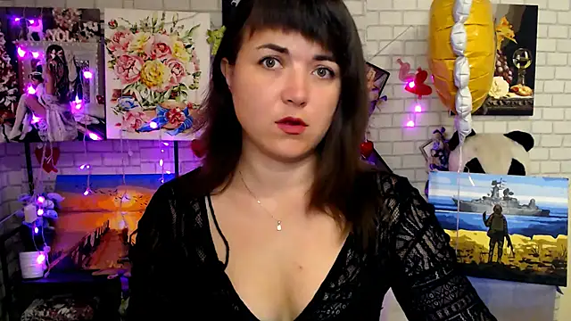 Darina M  online show from September 2025 04:34:02 AM