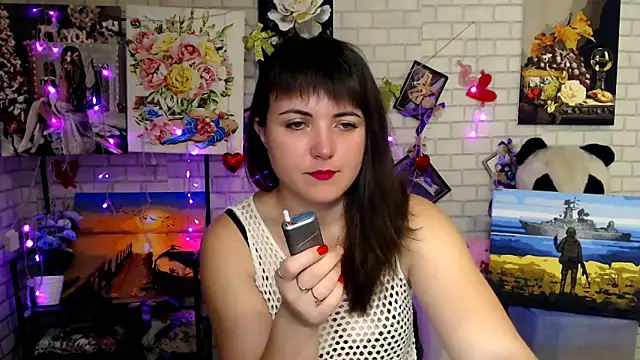 Darina M  online show from November 2025 05:42:02 AM