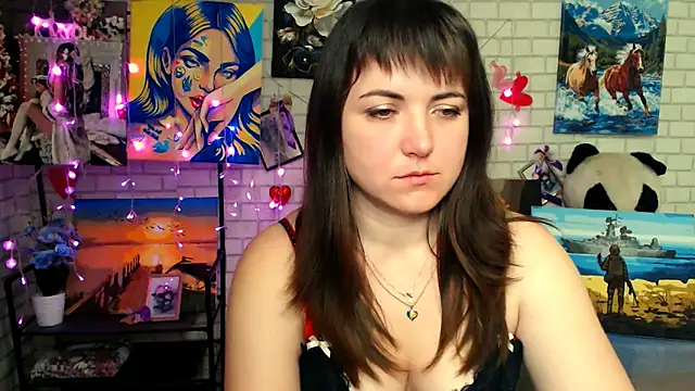 Snapshot of Darina_M_ chatting on February 2026 05:34:02 AM Darina M online show from February 2026 05:34:02 AM