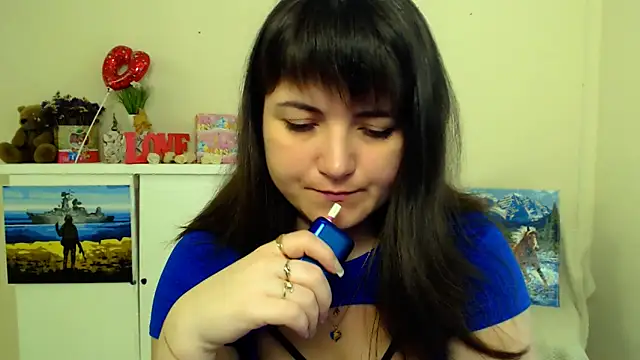 Snapshot of Darina_M_ chatting on February 2026 07:10:02 AM Darina M online show from February 2026 07:10:02 AM