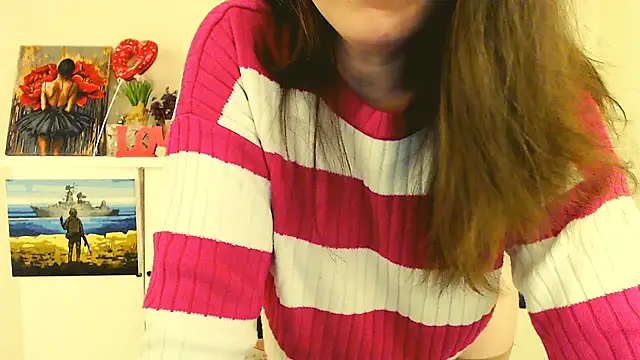 Snapshot of Darina_M_ chatting on March 2026 05:46:01 AM Darina M online show from March 2026 05:46:01 AM