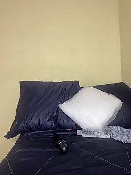 Snapshot of DarkBerry87 chatting on March 2025 03:30:02 PM DarkBerry87 online show from March 2025 03:30:02 PM