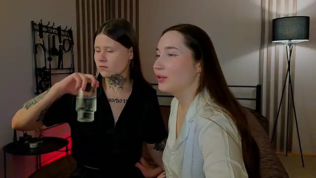 Snapshot of domDani_subMay chatting on March 2025 10:46:01 AM domDani subMay online show from March 2025 10:46:01 AM