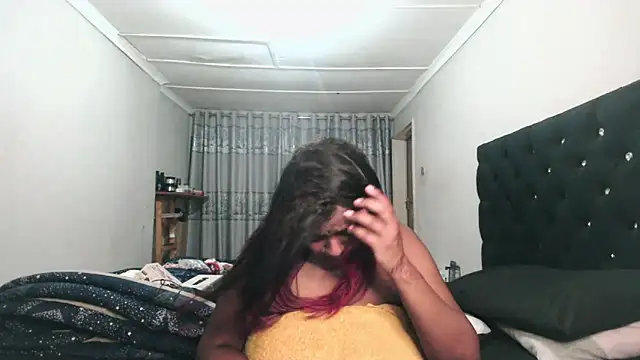 Snapshot of Indianmayaxoxo chatting on January 2025 11:33:02 PM Indianmayaxoxo online show from January 2025 11:33:02 PM