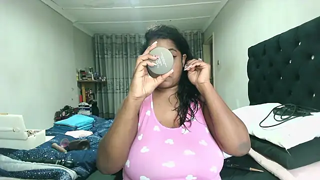 Indianmayaxoxo online show from January 2026 02:30:02 PM