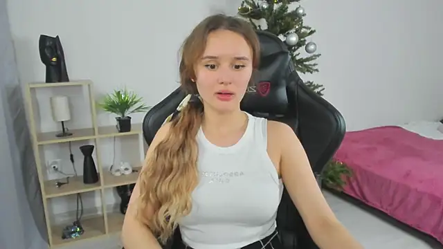 Snapshot of alicexforever chatting on December 2024 10:08:02 AM alicexforever online show from December 2024 10:08:02 AM