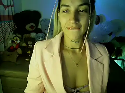 mandy berrys online show from February 2025 05:15:02 AM