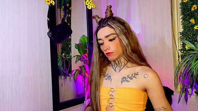 Micaela Rangel online show from October 2025 02:09:01 AM