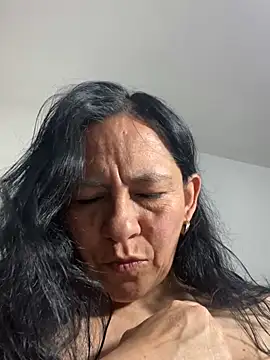 Freya Artemisa online show from February 2025 05:48:01 PM