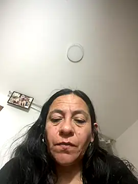 Freya Artemisa online show from November 2025 06:57:02 PM