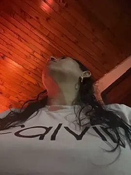 Snapshot of Freya_Artemisa chatting on March 2026 11:21:02 PM Freya Artemisa online show from March 2026 11:21:02 PM