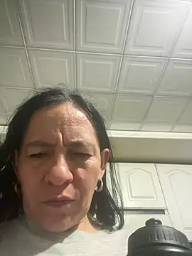 Snapshot of Freya_Artemisa chatting on April 2026 10:07:01 PM Freya Artemisa online show from April 2026 10:07:01 PM