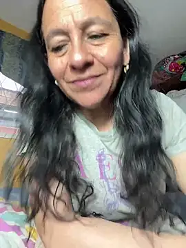 Snapshot of Freya_Artemisa chatting on April 2026 10:21:02 PM Freya Artemisa online show from April 2026 10:21:02 PM