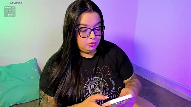 Snapshot of Apriilpeach_ chatting on May 2026 06:16:02 PM Apriilpeach online show from May 2026 06:16:02 PM