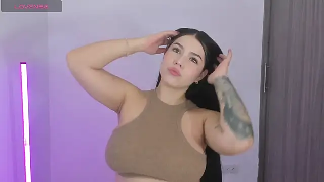 Snapshot of Natasha_su_ chatting on March 2026 03:53:01 PM Natasha su online show from March 2026 03:53:01 PM