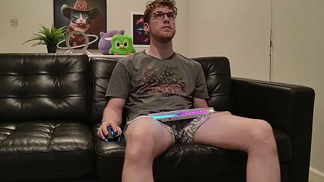 BlueEyedTallGuy94 online show from October 2025 01:03:02 AM