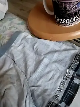 Grig1982 online show from October 2025 06:08:01 AM